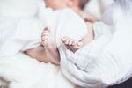 婴儿