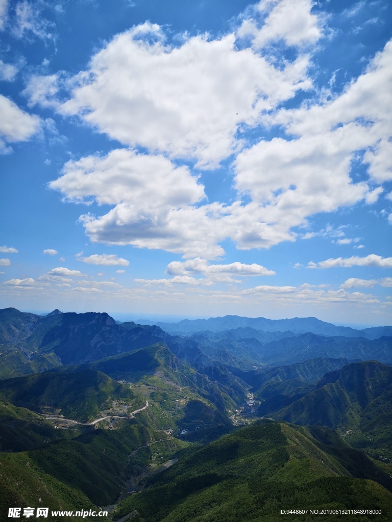 山峦