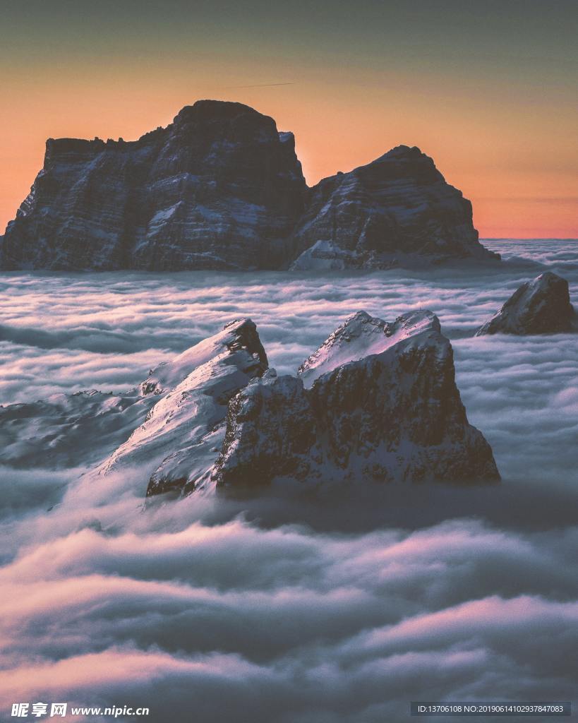 壮丽雪山
