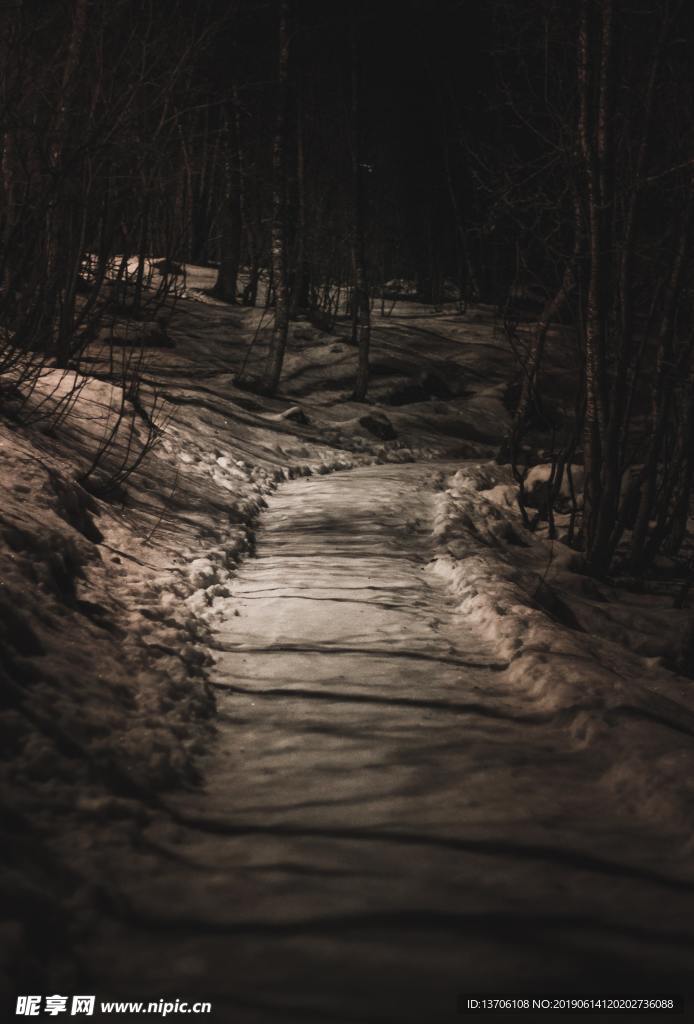 雪原小路