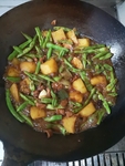 土豆豆角炖肉