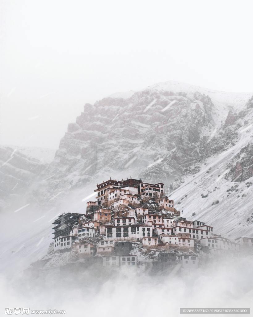 风雪建筑