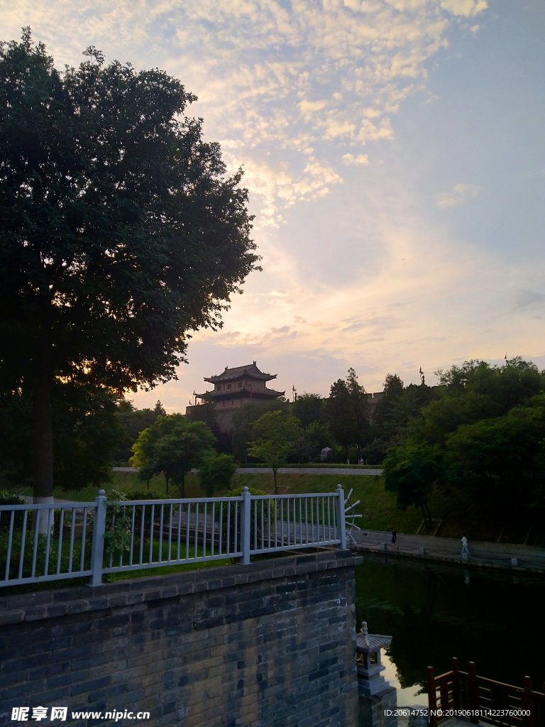 护城河风景