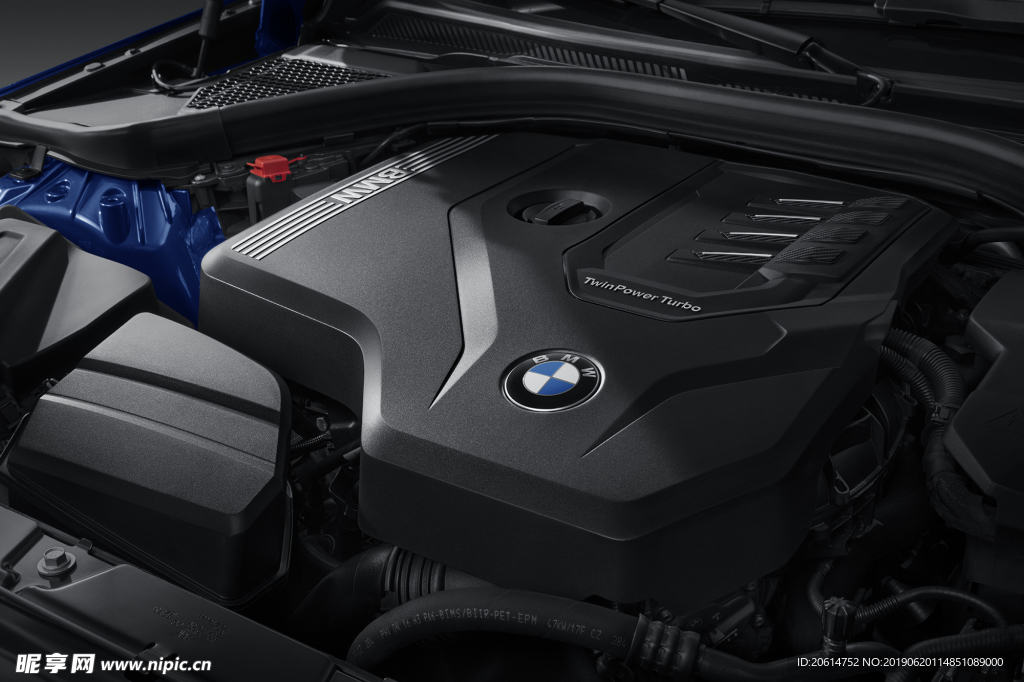 BMW发动机