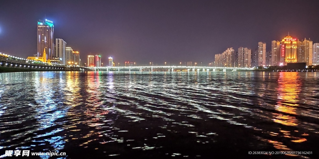 吉林市松花江夜景