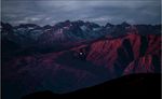 彩色图片群山
