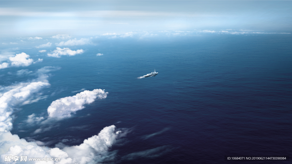 空中视角大海背景