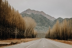 山峰马路