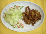 蔬菜沙拉小炒肉