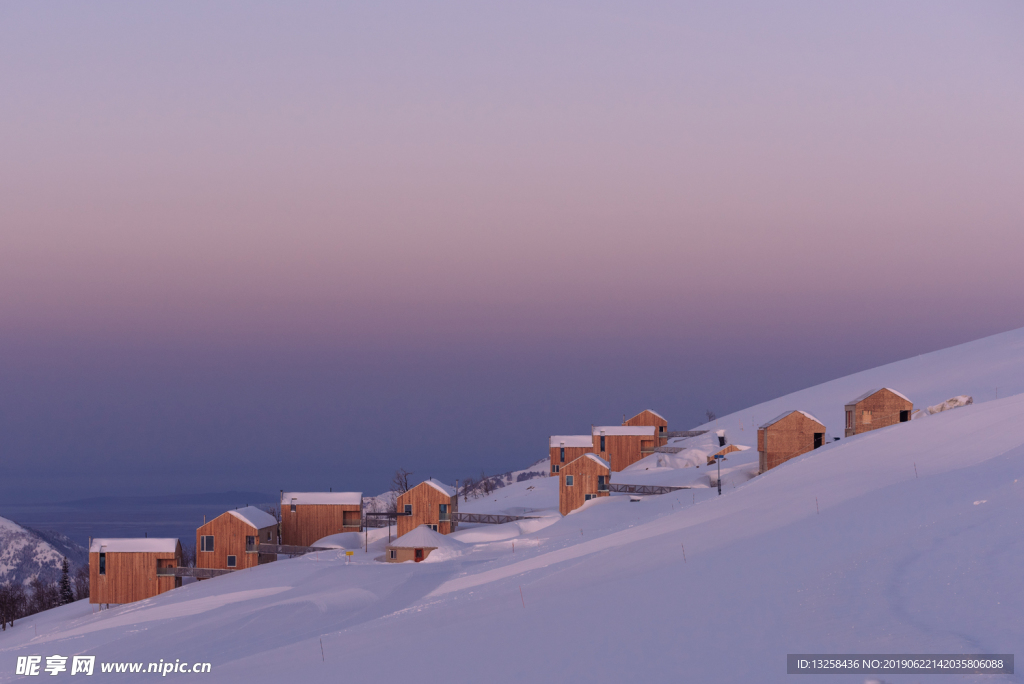 雪地木屋建筑