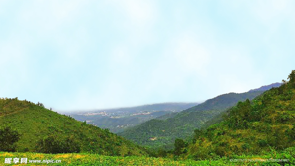 山顶大自然风景