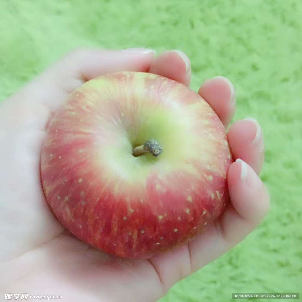 苹果 红苹果