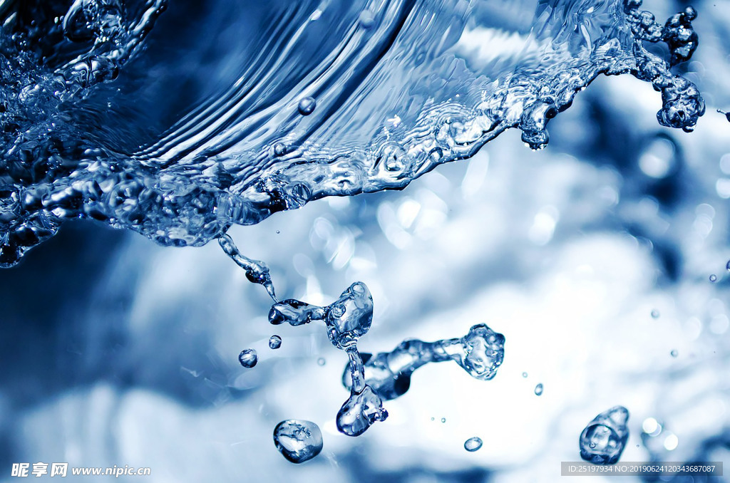 水