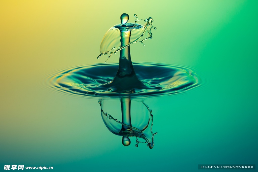 水