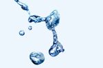 水