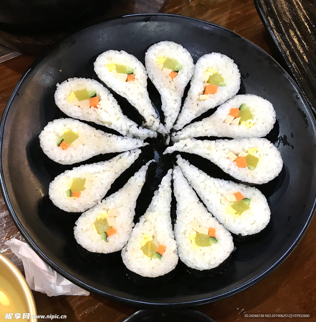 紫菜包饭