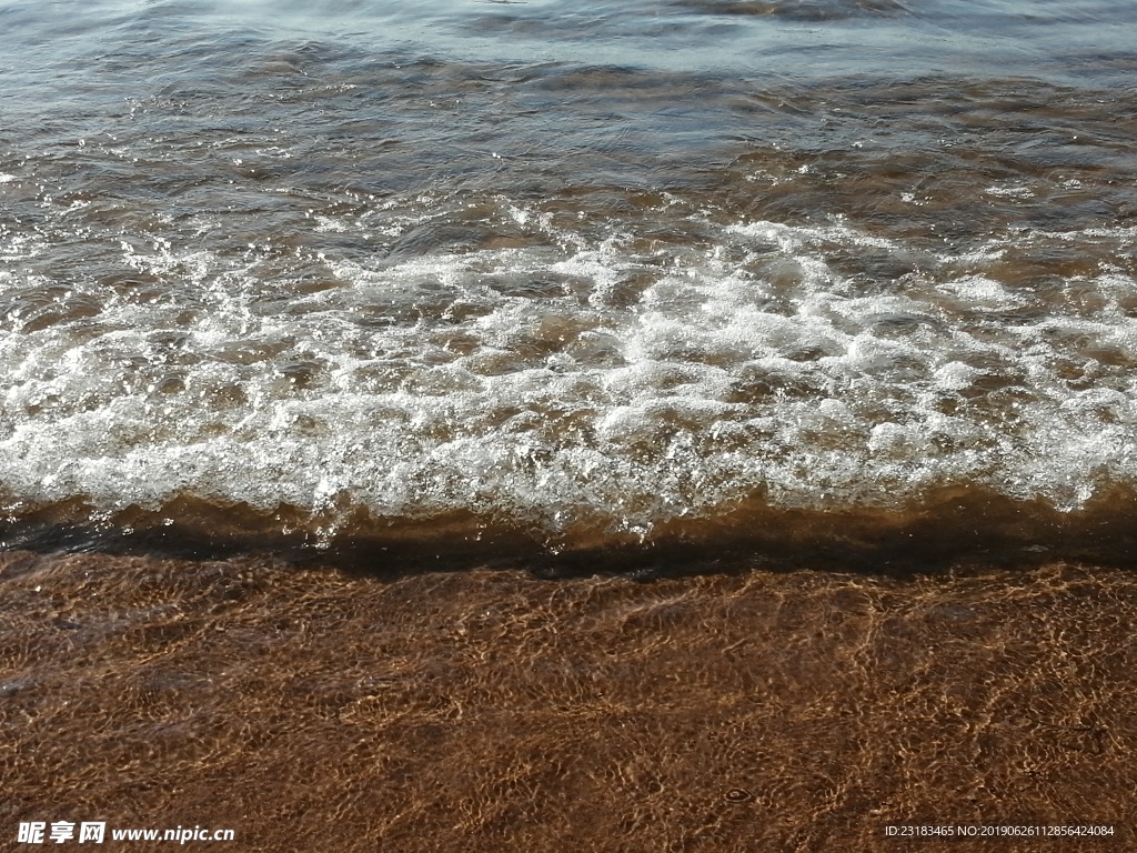 海浪 沙滩  浪花  海水