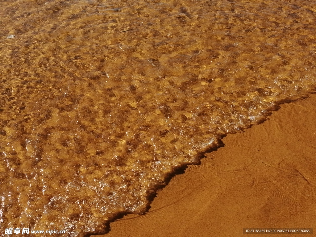 海浪 沙滩  浪花  海水