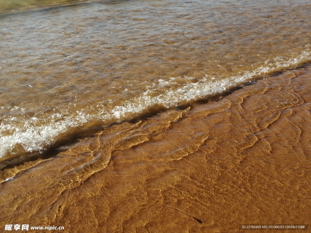 海浪 沙滩  浪花  海水