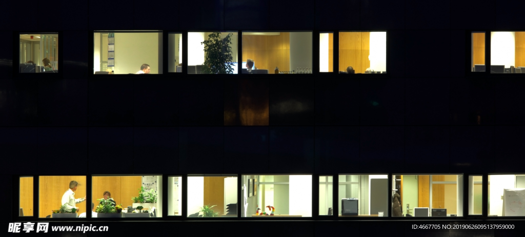 高层建筑夜晚贴图
