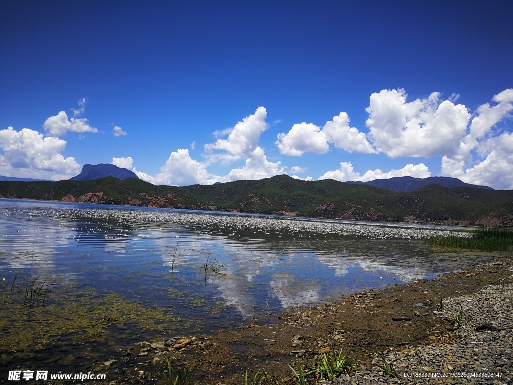 泸沽湖