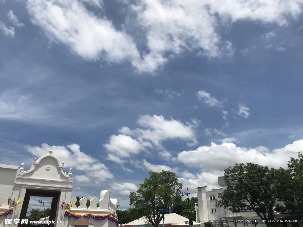 天空