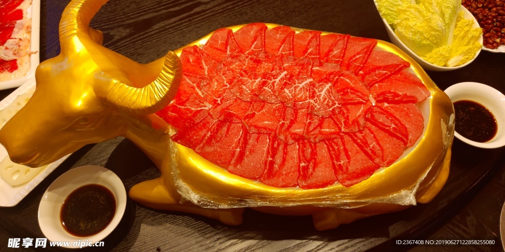 生吃牛肉