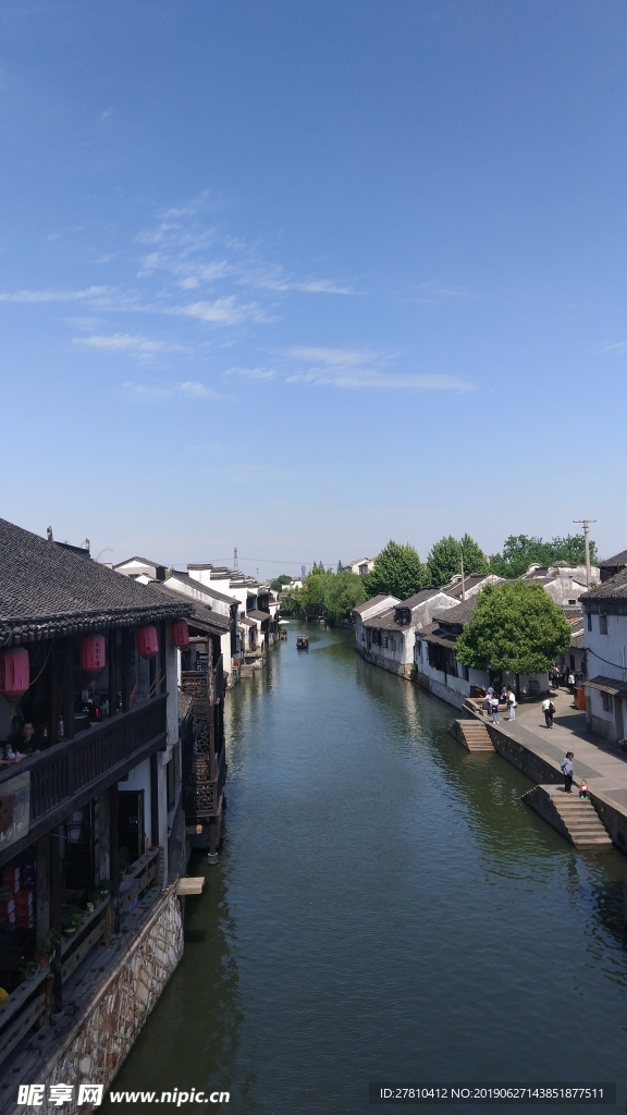 南浔