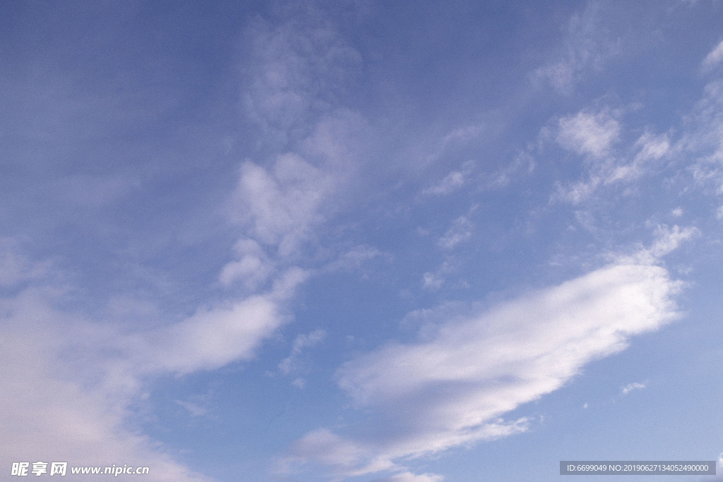 蓝天 白云