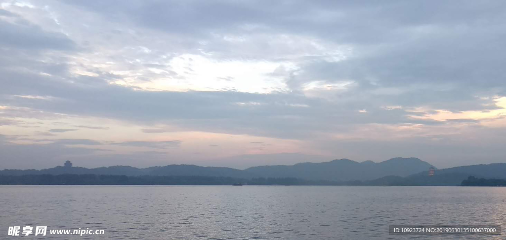 西湖