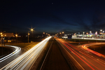 黑夜中公路光影