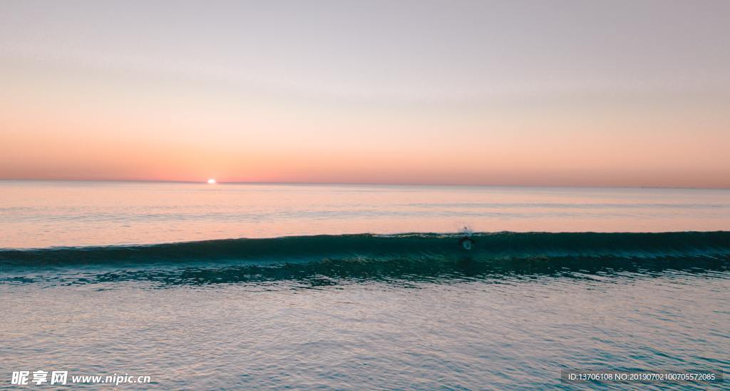 海岸日出