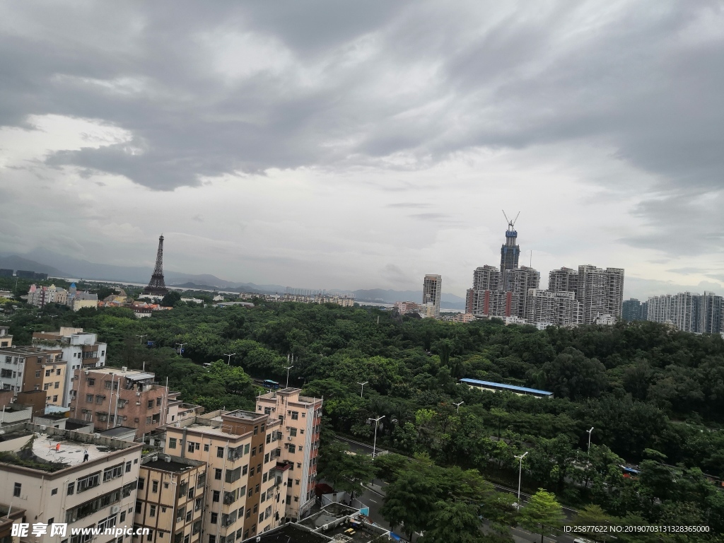 高空拍摄城市