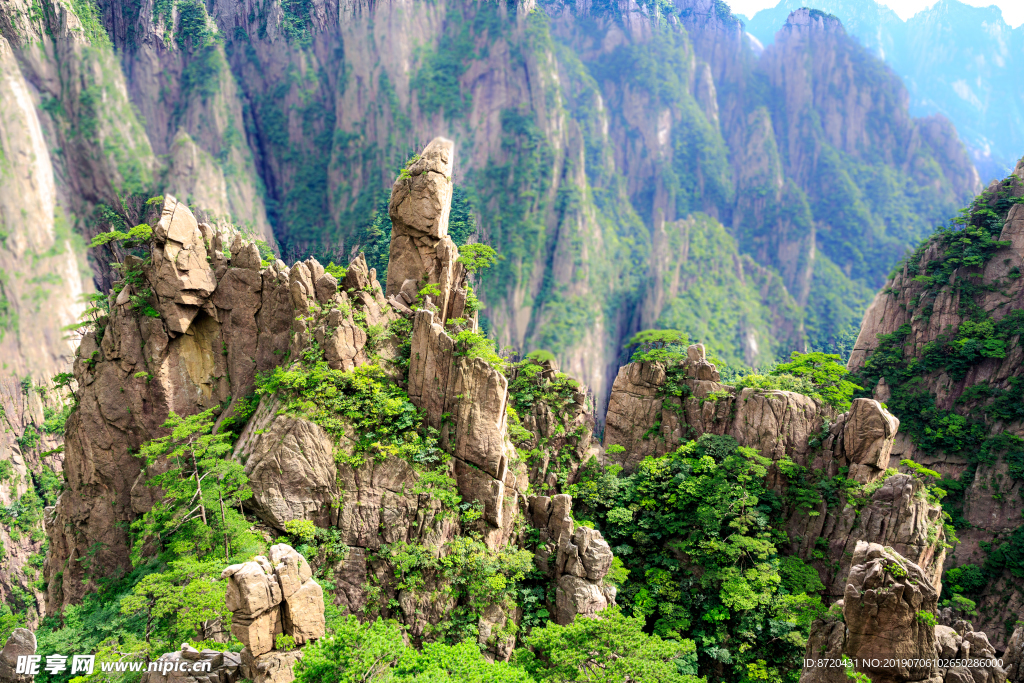 黄山上的奇峰怪石