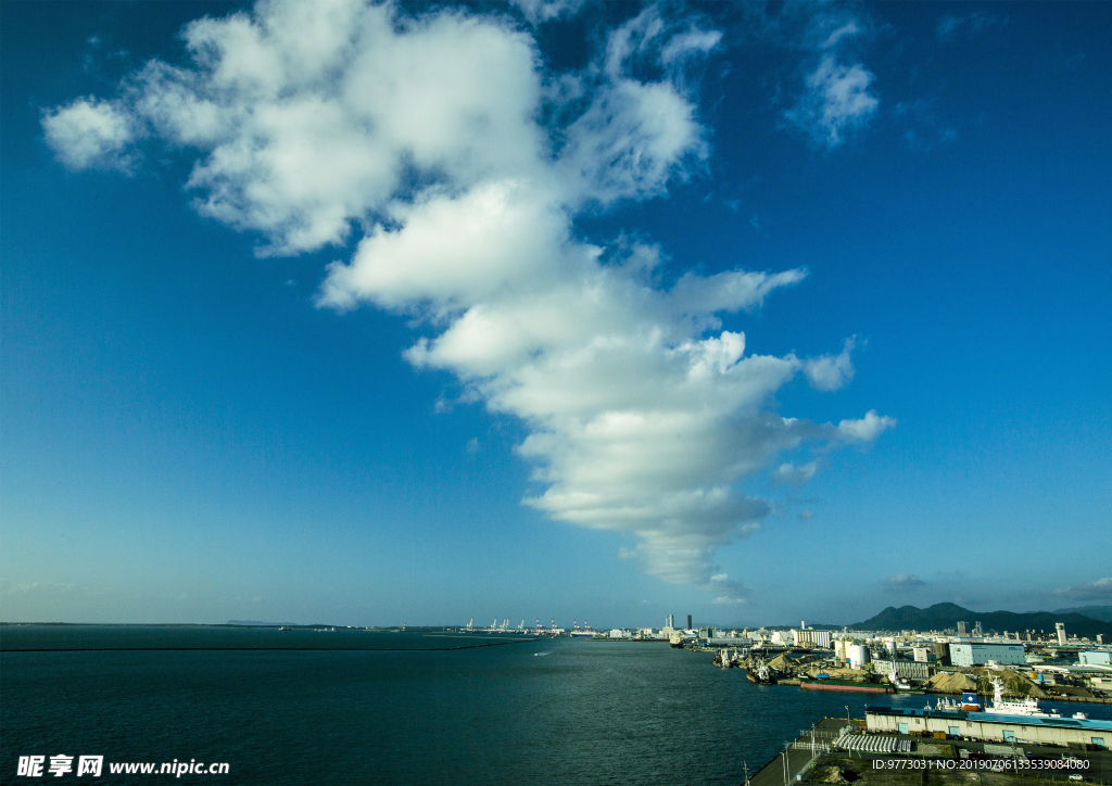 大海