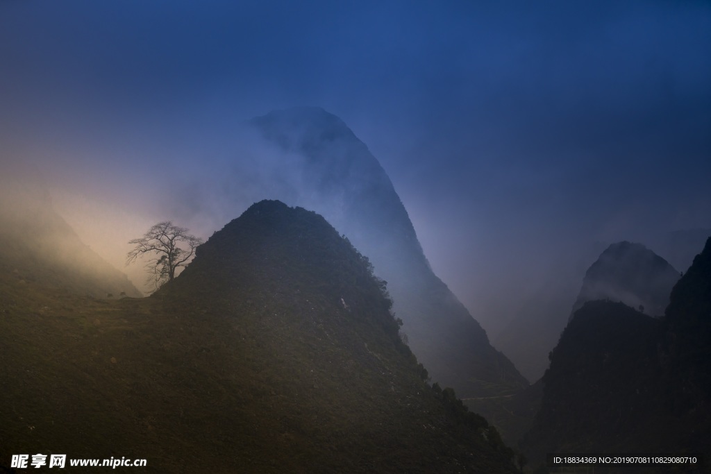 意境远山