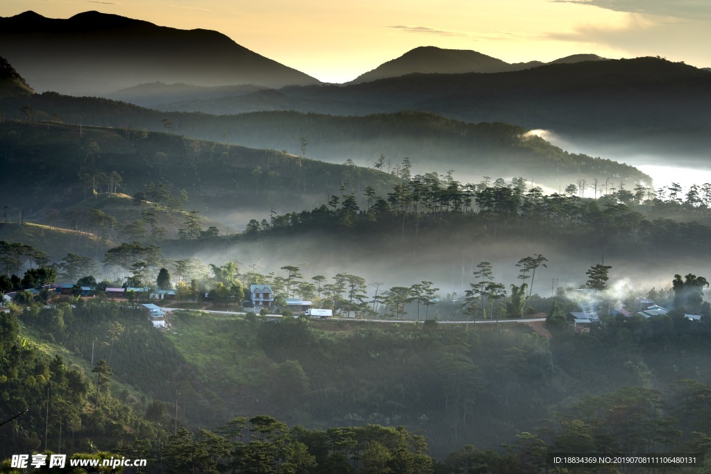 远山自然风景