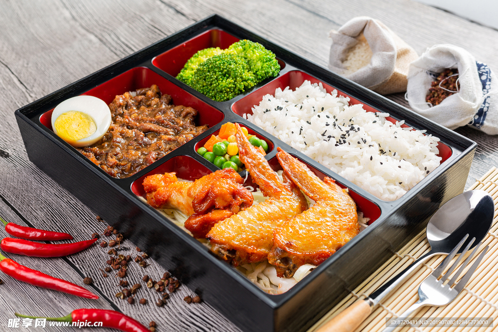 奥尔良鸡翅饭