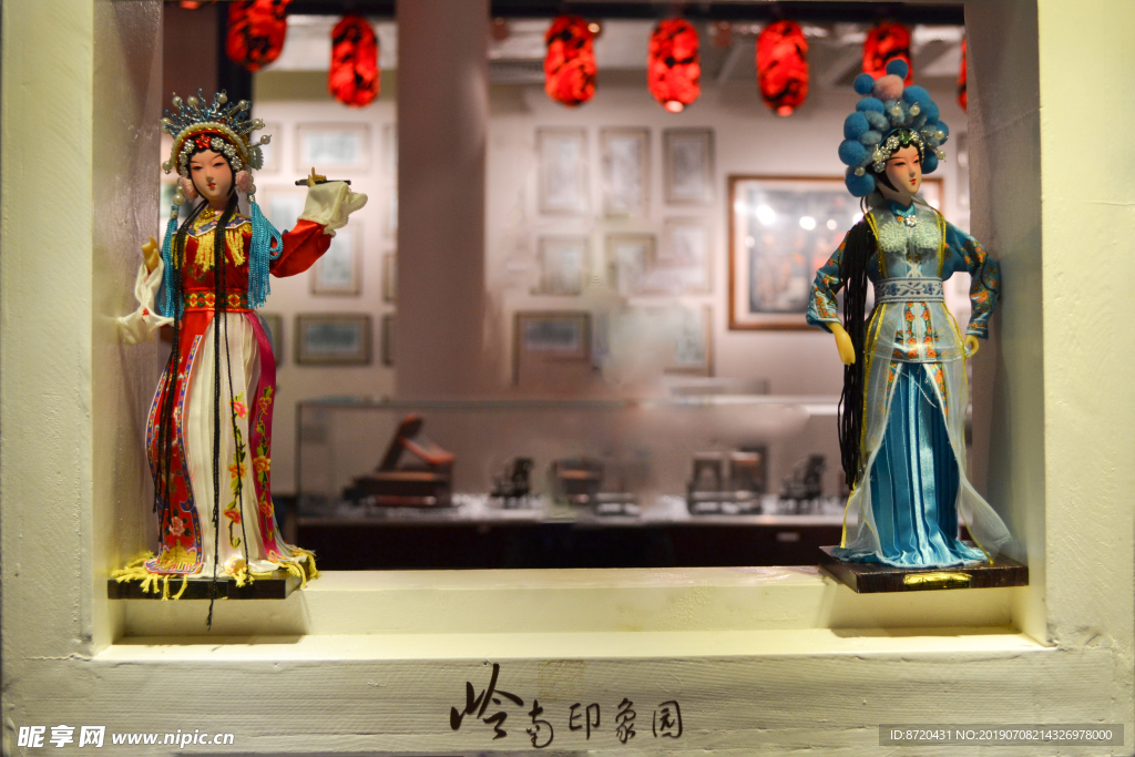 广州岭南印象园旅游景点戏剧玩偶