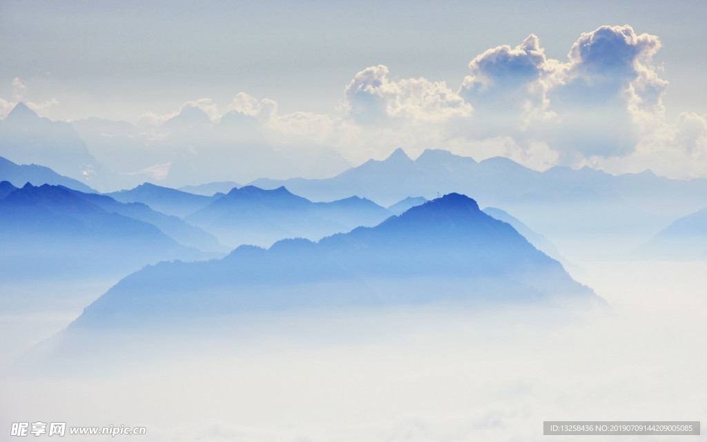 苍山云海