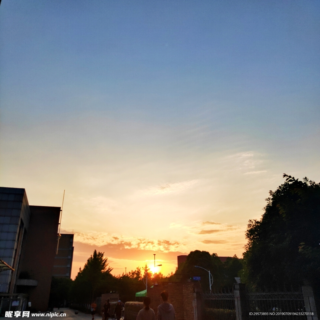 夕阳