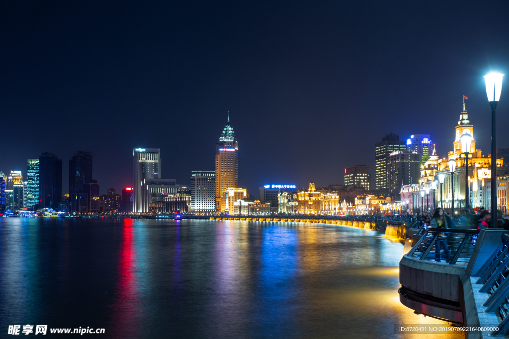 上海外滩美丽夜景