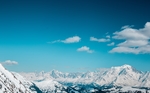 蓝天白云雪山图片