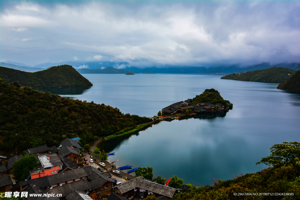 丽江泸沽湖