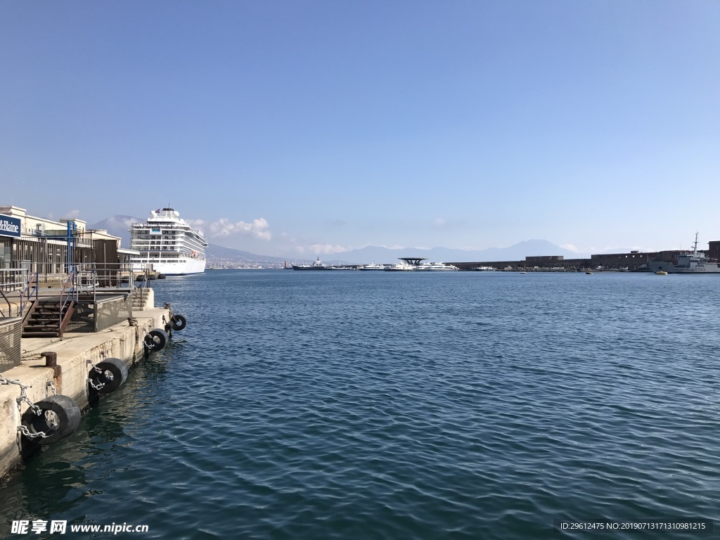 大海