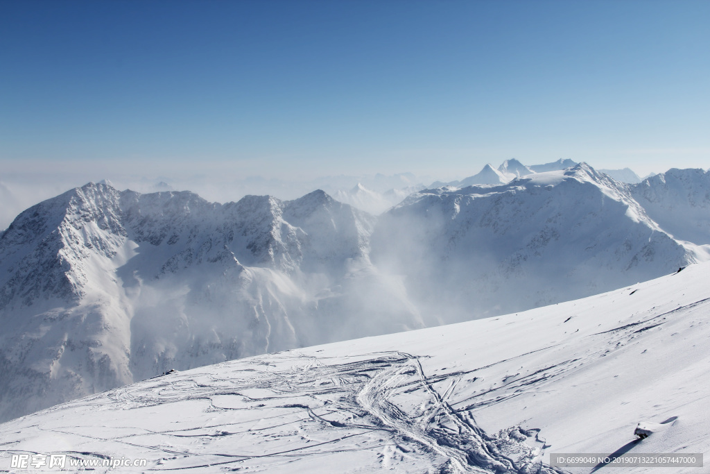 雪山