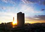 城市风貌落日风景图