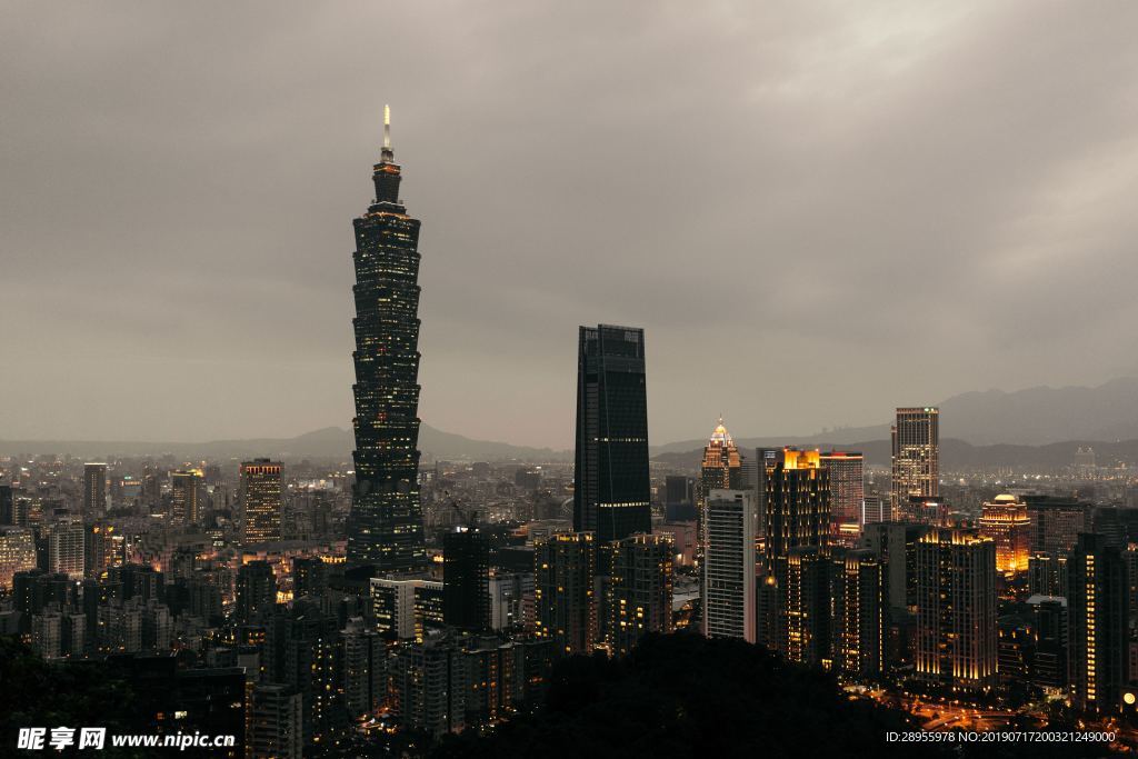 城市