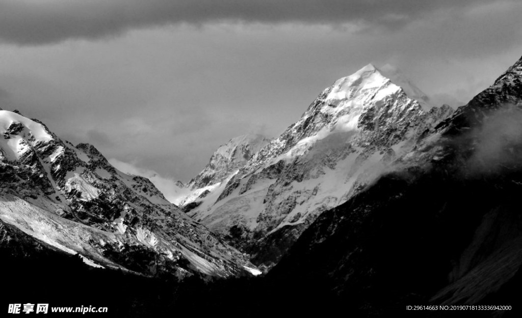 冷色系高山