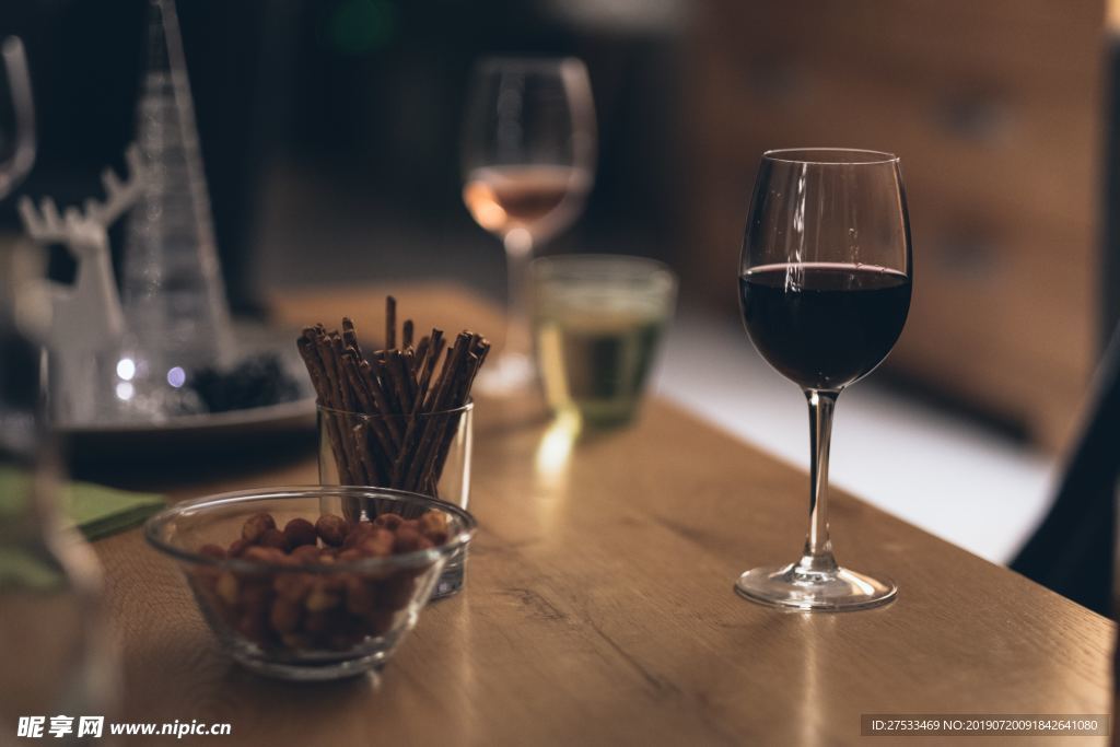 酒杯